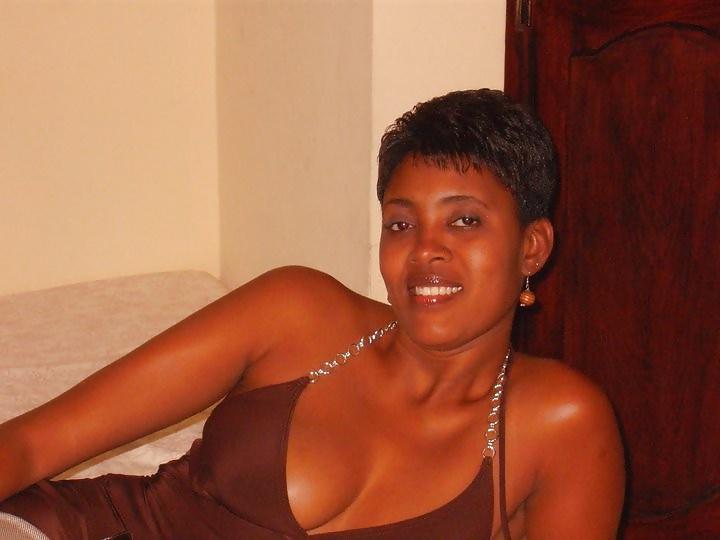 22P ALL KINDS OF BLACK MATURES PT.50