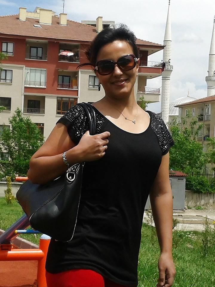25P Turkish Girl Duygu
