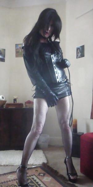 8P Gothic Pleasure