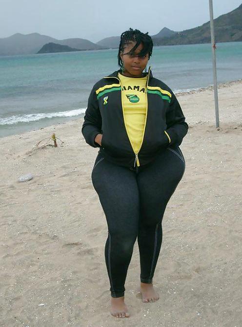 13P Bbw 24