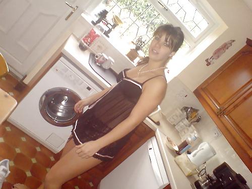 24P British MILFS