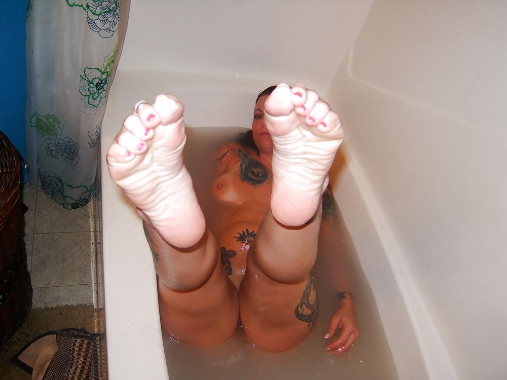 10P Angel Feet