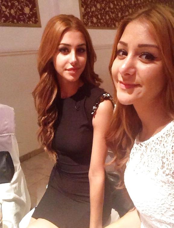 25P Turkish horny girls