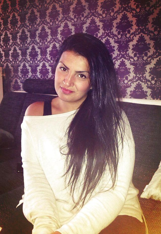 25P Turkish horny girls