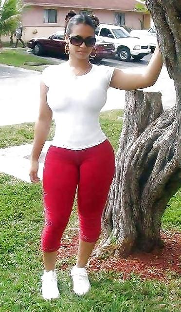 25P 50 Black Girls I Want To Fuck (Vol. I)