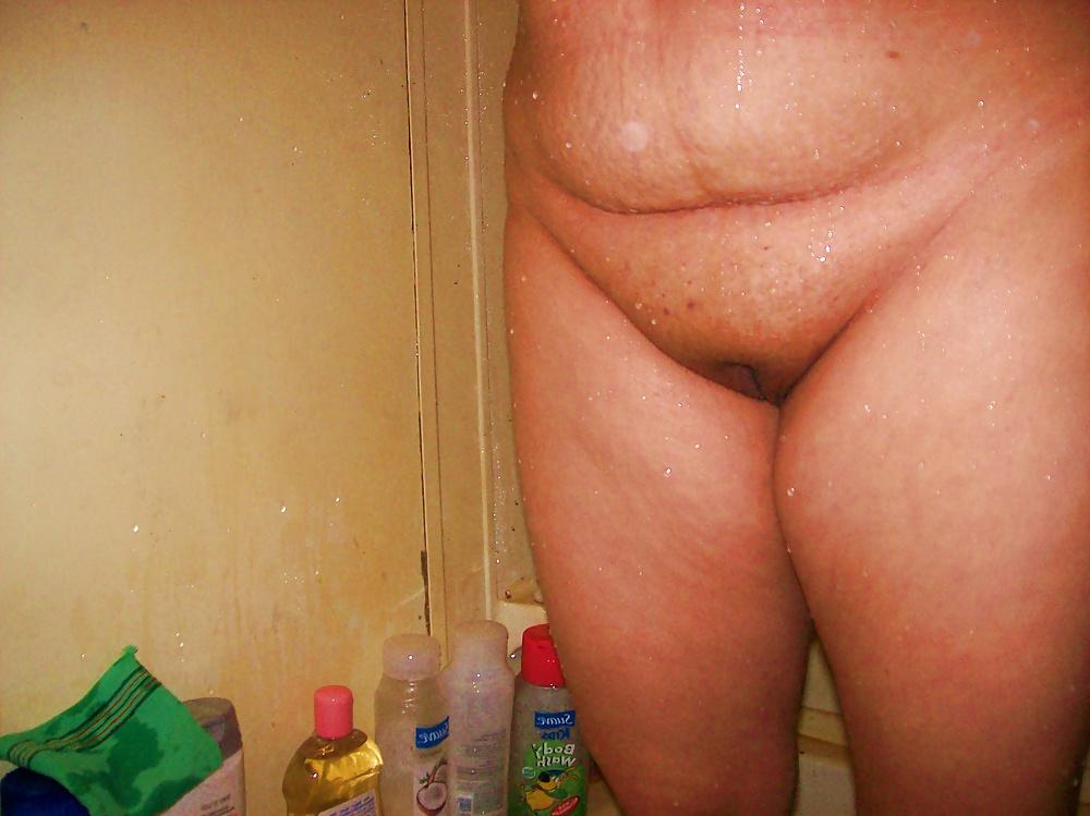 12P My Wife in the Shower