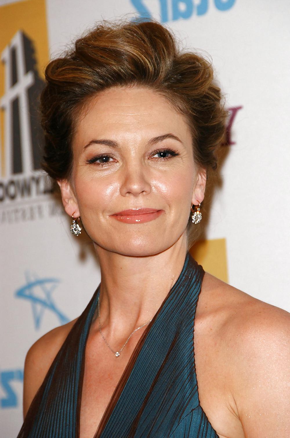 22P Sexy women wearing their hair up.