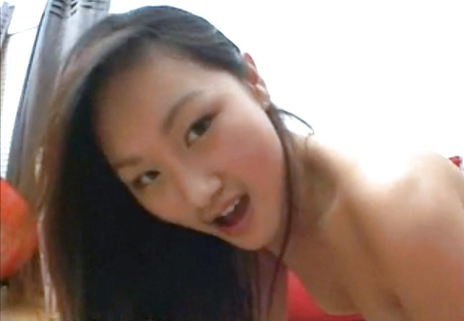 25P Asian teen ir