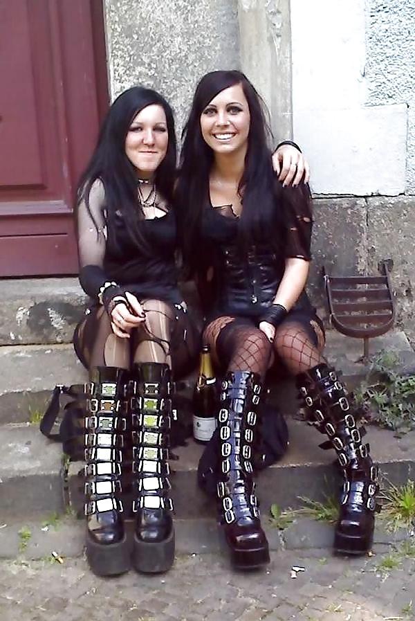 25P For My Lovely Lady Crow, Lady K... Forever Gothic 2. 