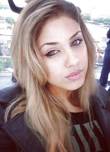 24P Gorgeous Sexy HOT Iranian Babe