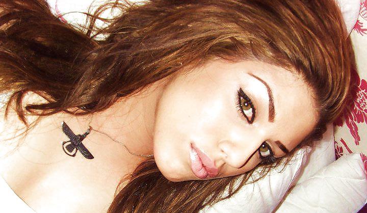 24P Gorgeous Sexy HOT Iranian Babe