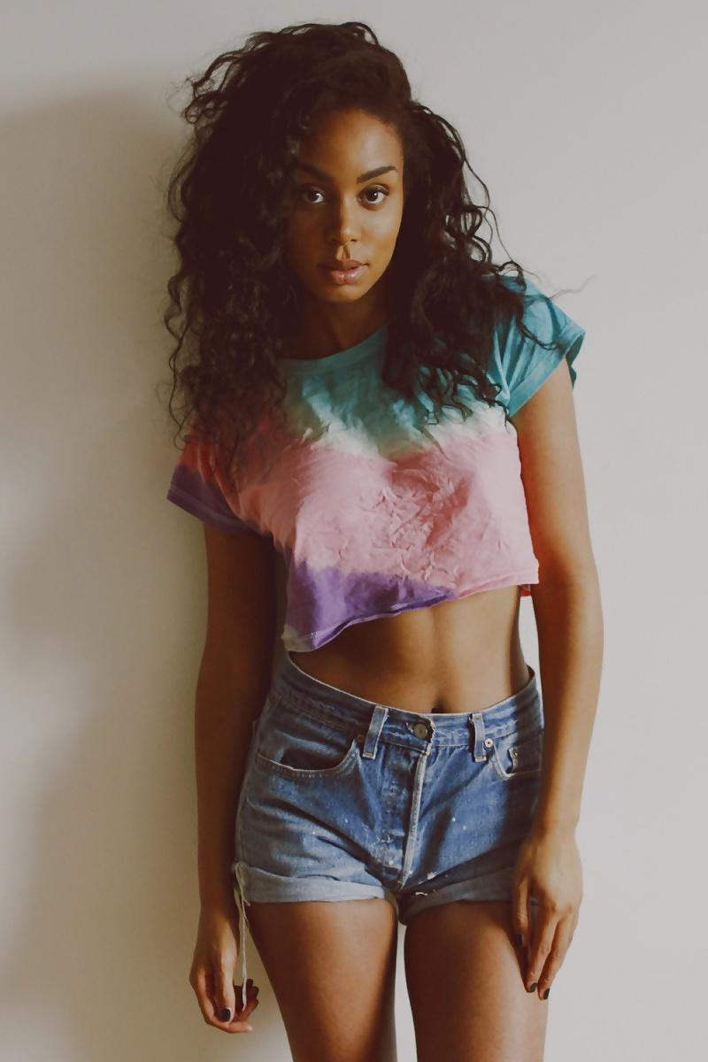 12P BLACK BEAUTIES VOL.17