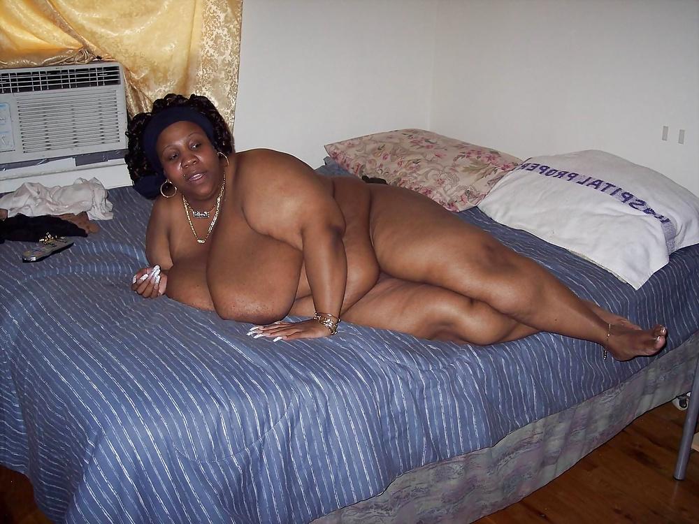 20P Ebony-Latina-Asian BBWs: League Of Extraordinary Women #4