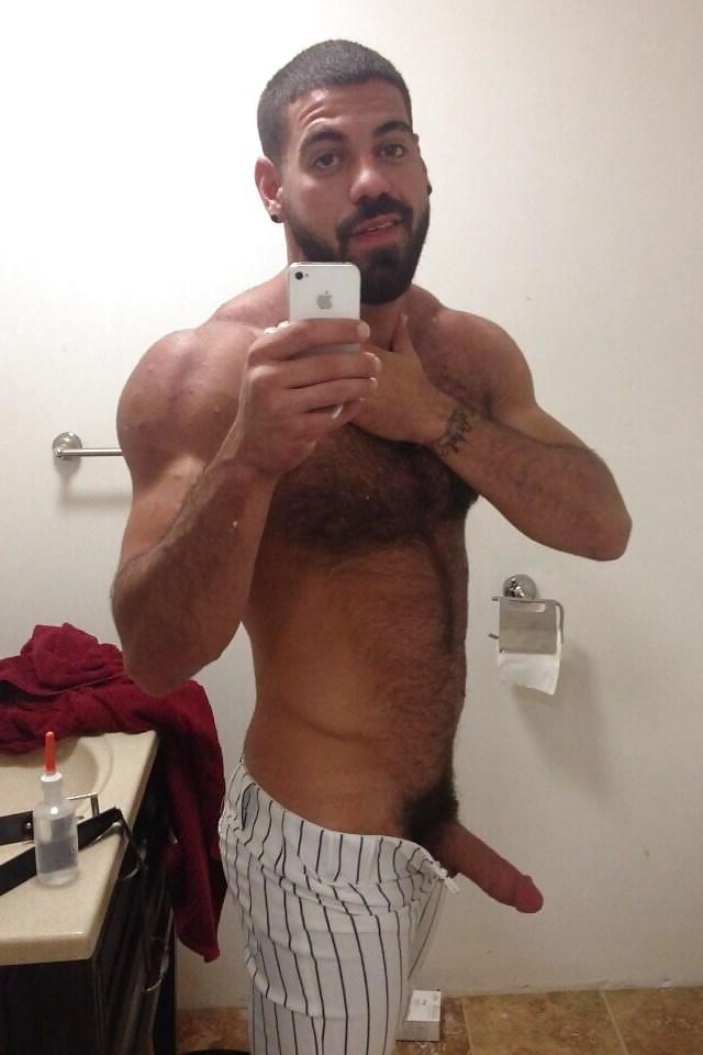 24P Black men stud