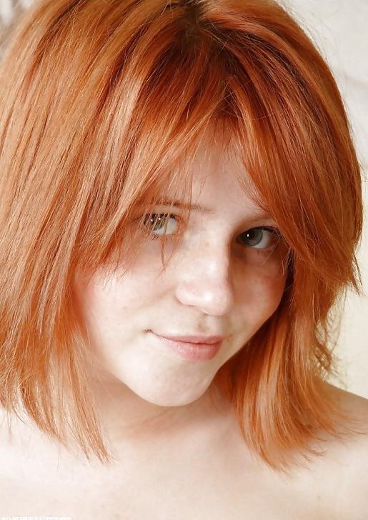 25P Red girls 3