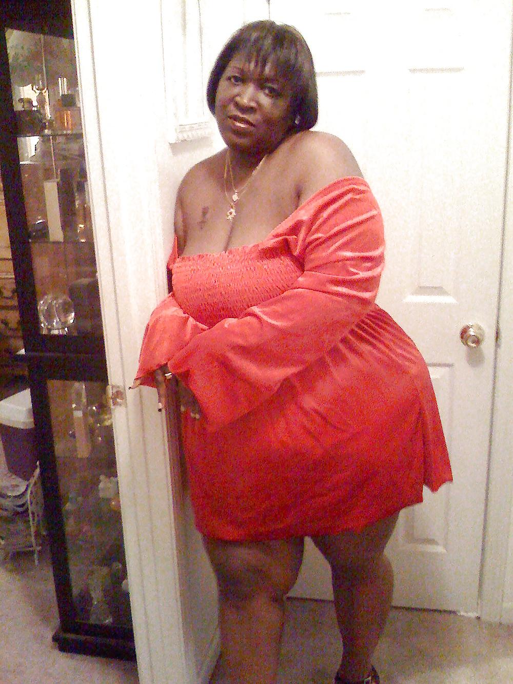 20P Ebony-Latina-Asian BBWs: League Of Extraordinary Women #20