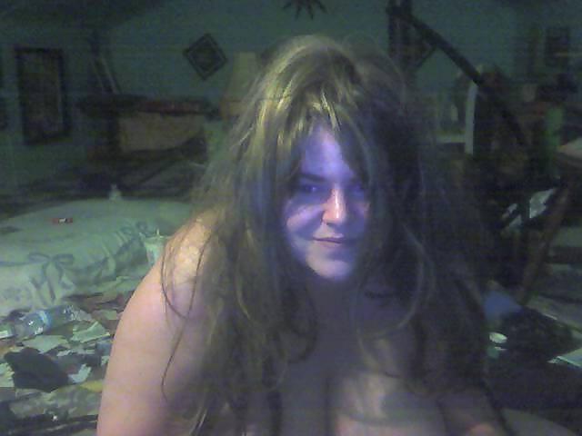 23P Brown hair