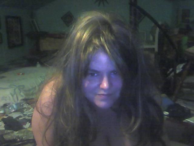 23P Brown hair