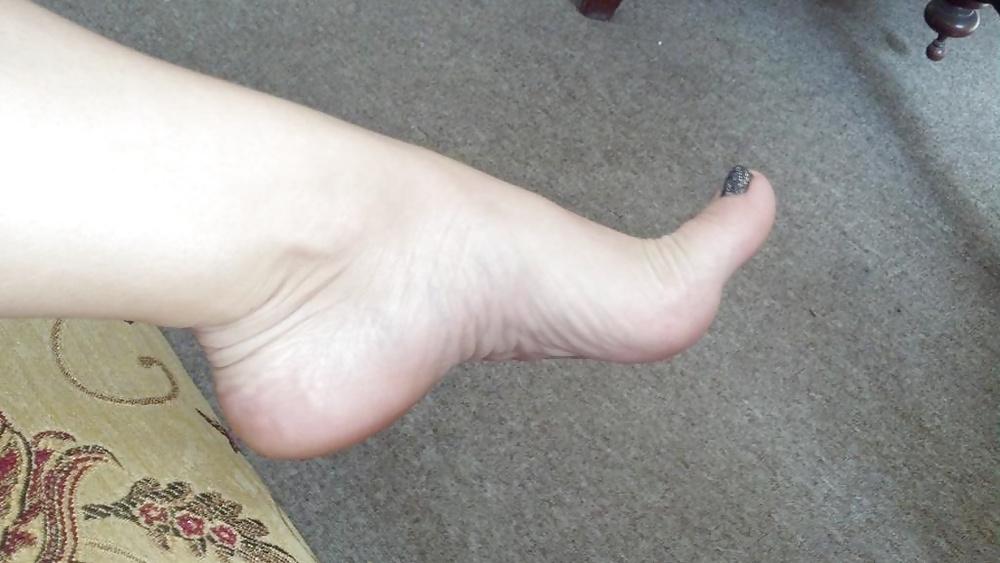 20P Dre Hazel feet