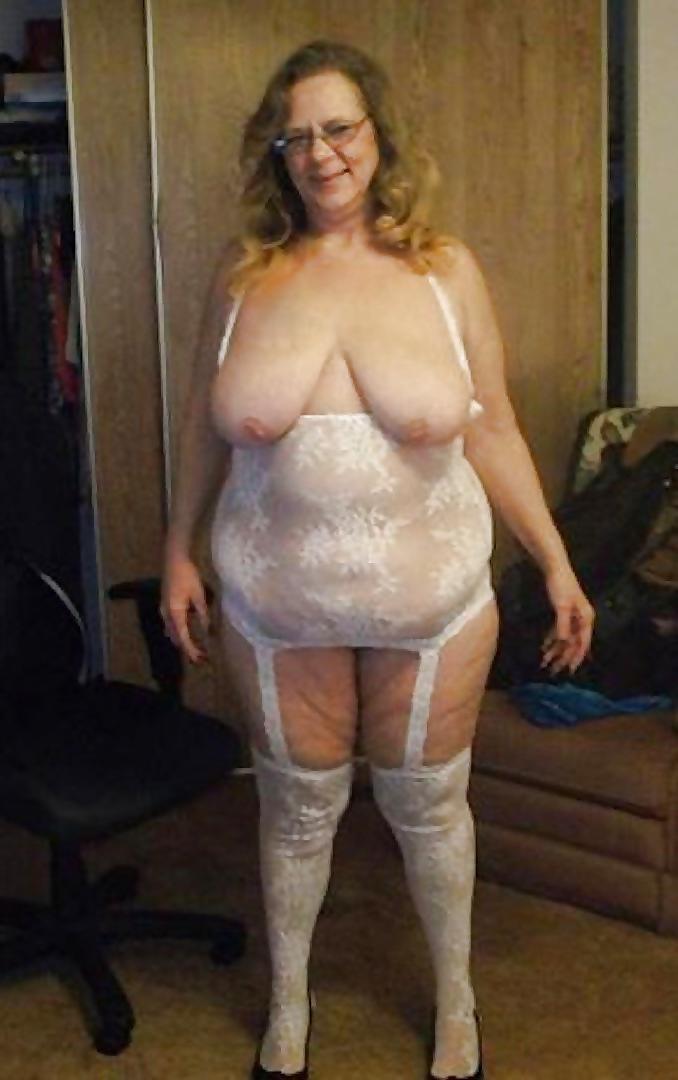 25P Grannies BBW Matures #85