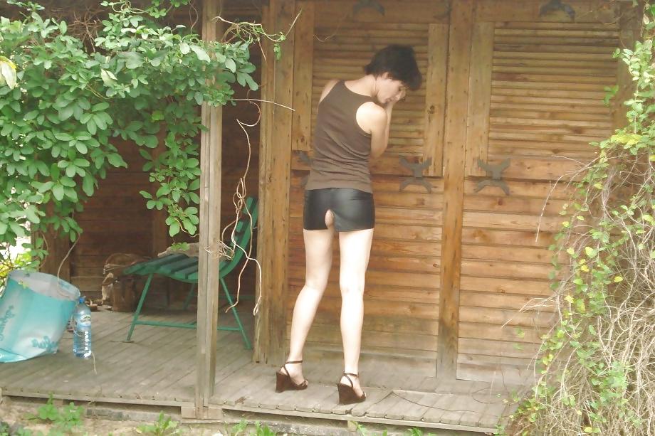 25P MADAME LIKES TOBE IN THE NATURE