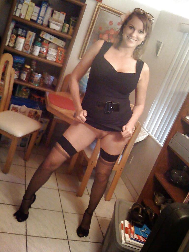 21P Real naughty MILFs