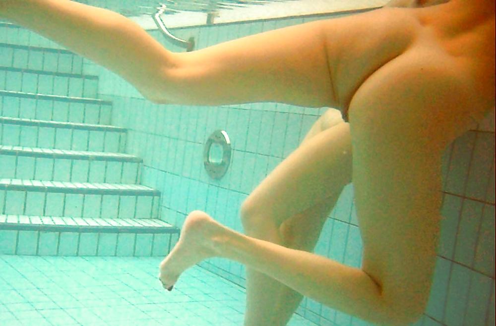 25P Under water fun
