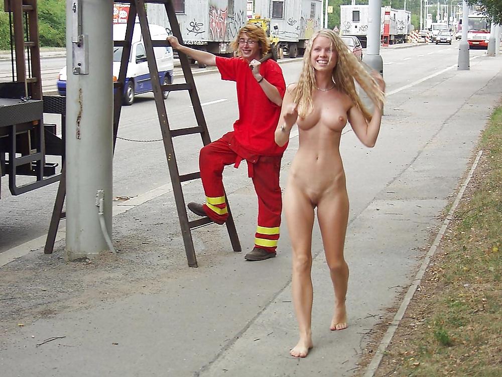 24P Nude in public sunday