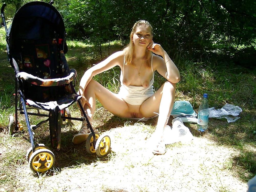 24P Nude in public sunday