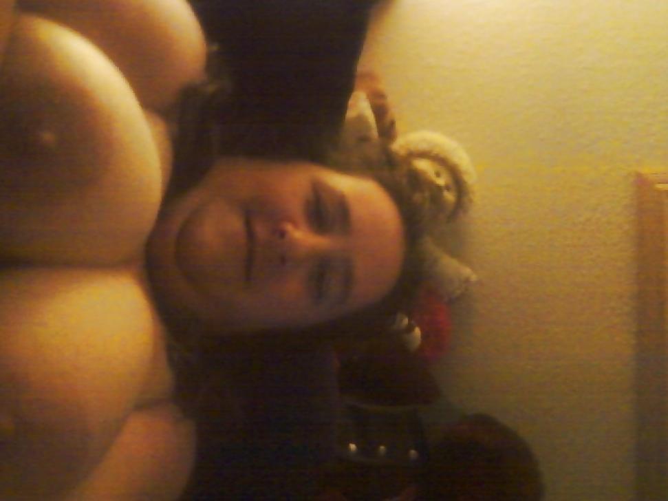 12P Downblouse and cleavage big tits