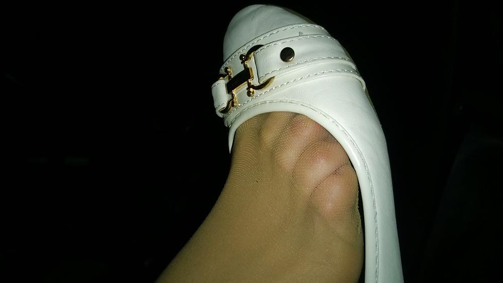 25P Footjob foot fetish nylon sexy toes