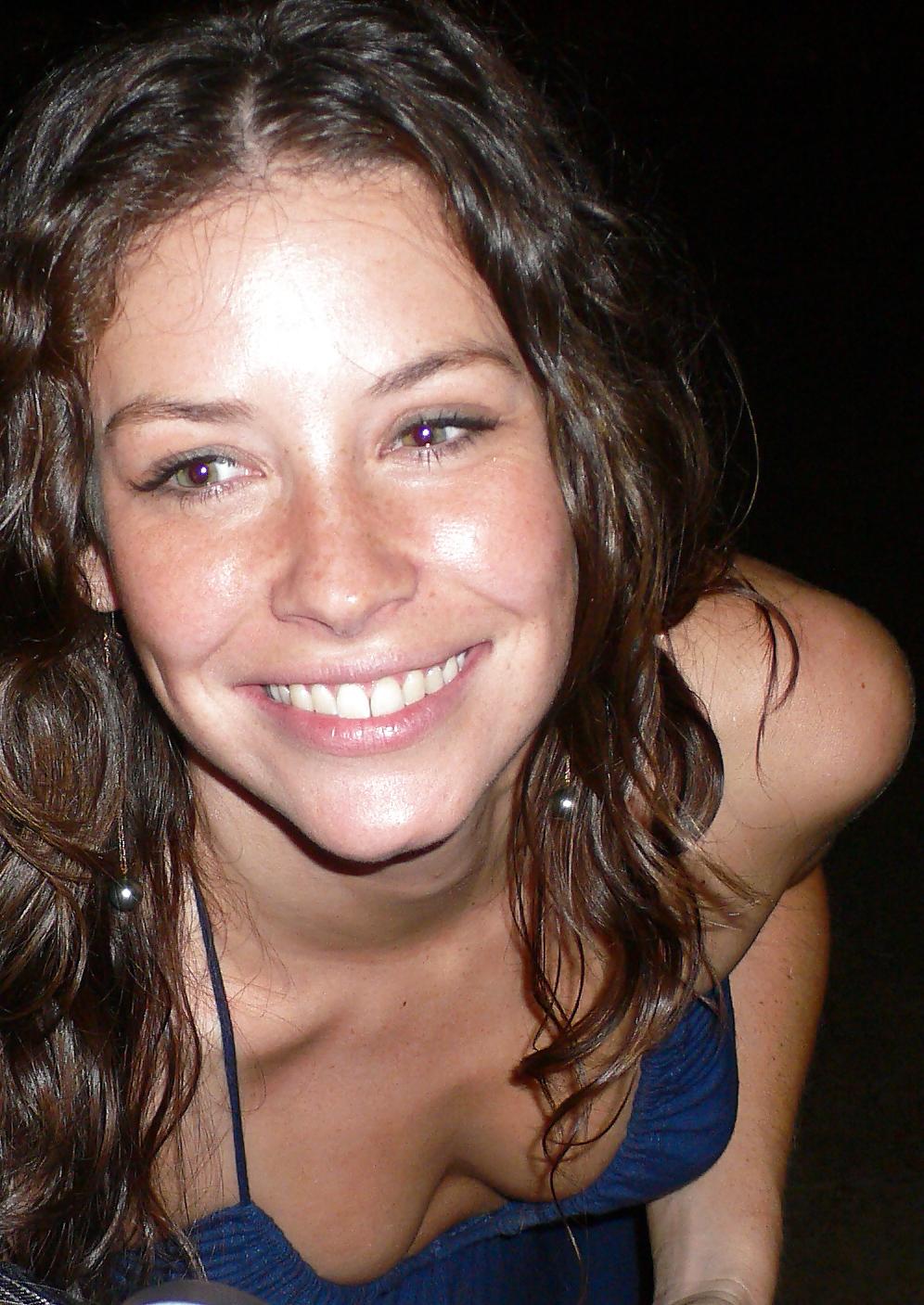 25P Evangeline Lilly' MUSCLE ARMS make me cum in seconds