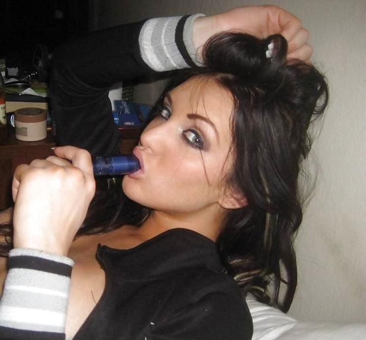 13P Sweet black hair cute posing