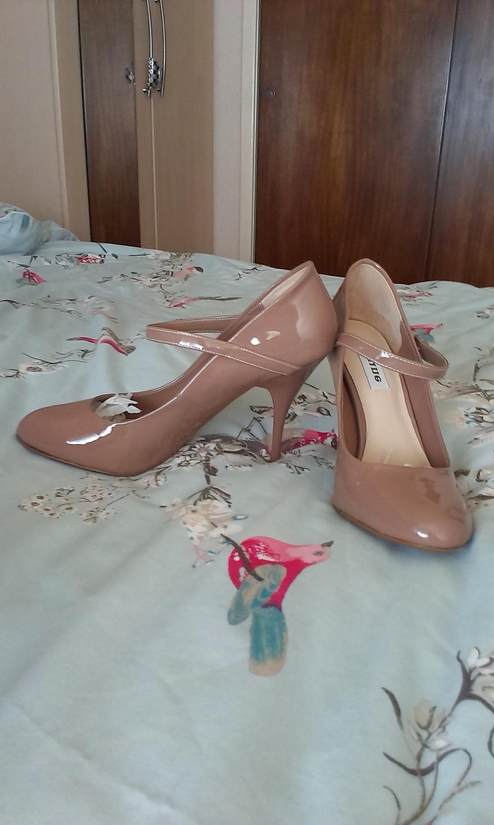 10P Having fun with the wifes shoes and underwear
