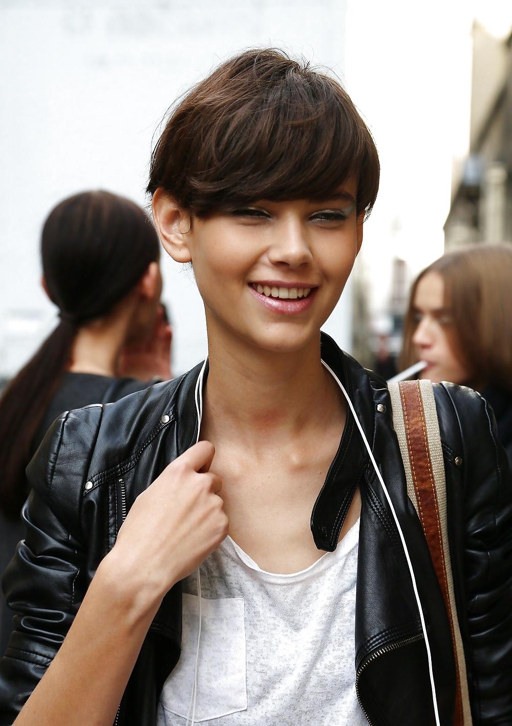 17P Gorgeous androgynous Amra Cerkezovic