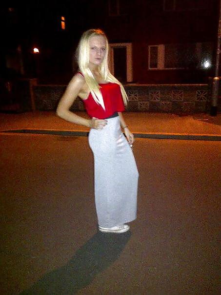 12P British Jodie Leeds