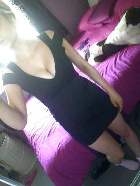 12P British Jodie Leeds