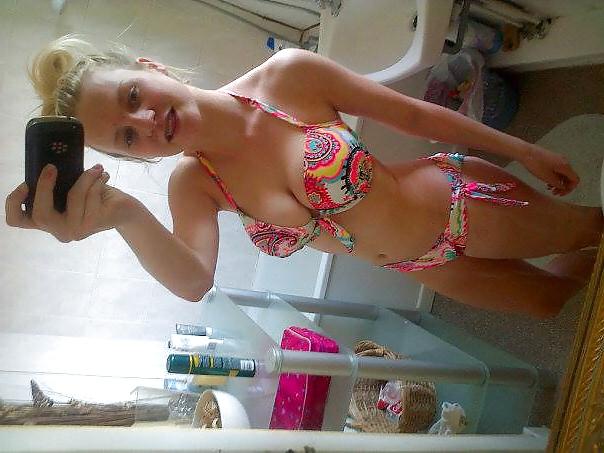 12P British Jodie Leeds