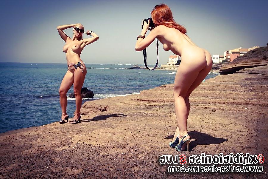 10P Flashind and naughty with Vienna Exhib