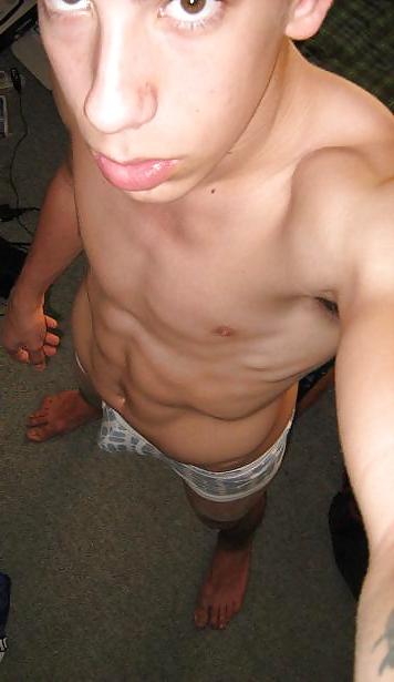 25P Gay boy feet 3