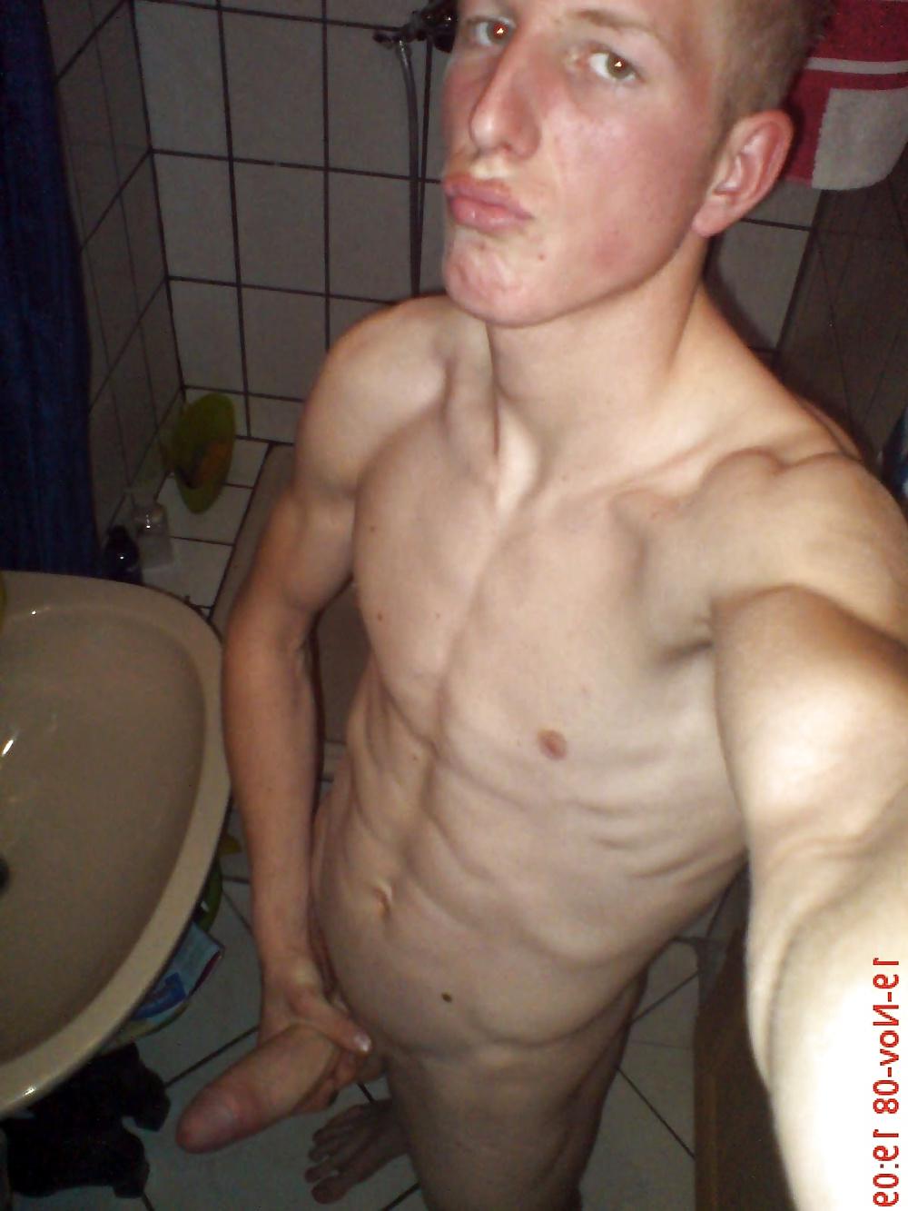 25P Gay boy feet 3