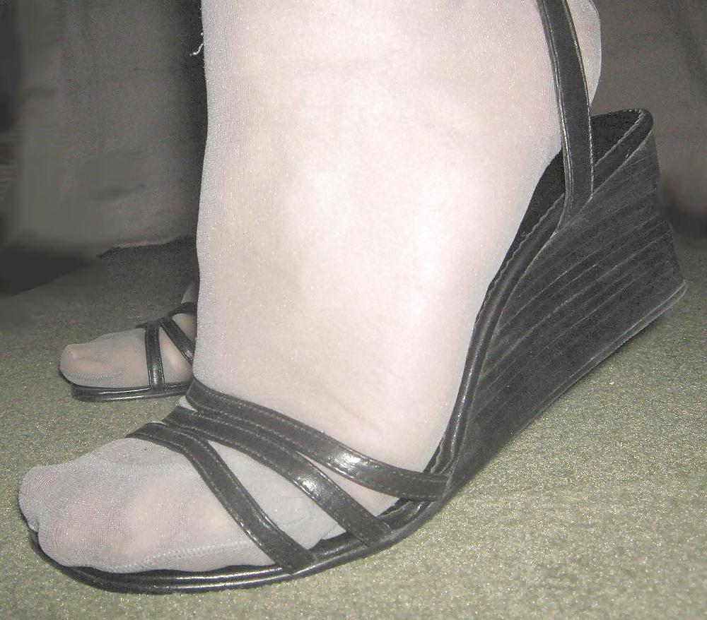 17P Feet nylon 2