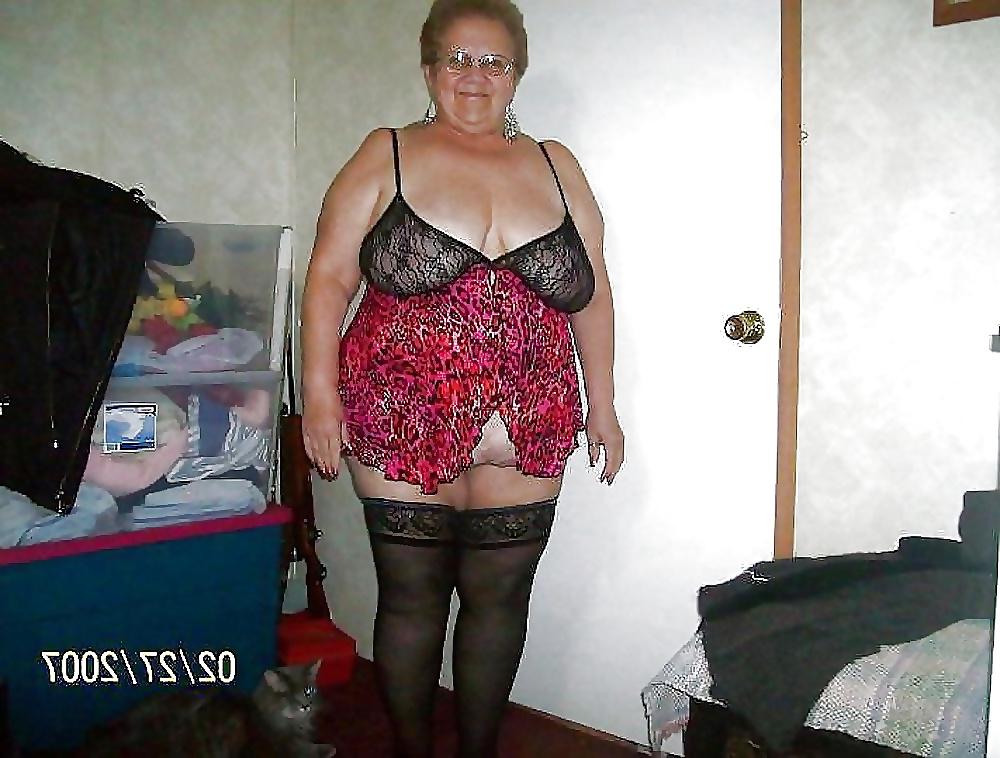 25P Bbw and granny