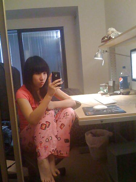 12P Young Asian teen with innocent nude selfie