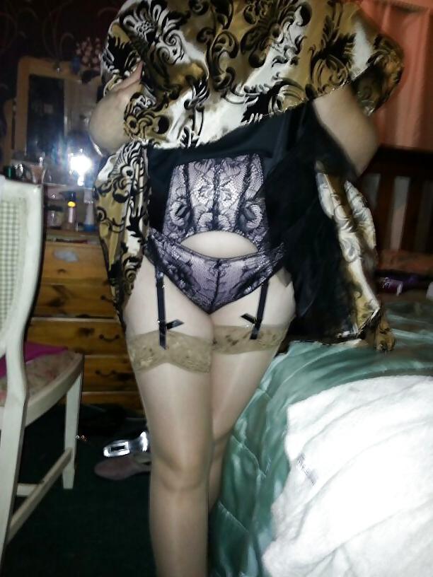 6P Gold dress