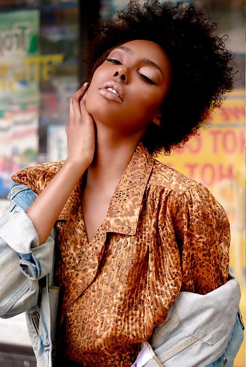 12P BLACK BEAUTIES VOL.20