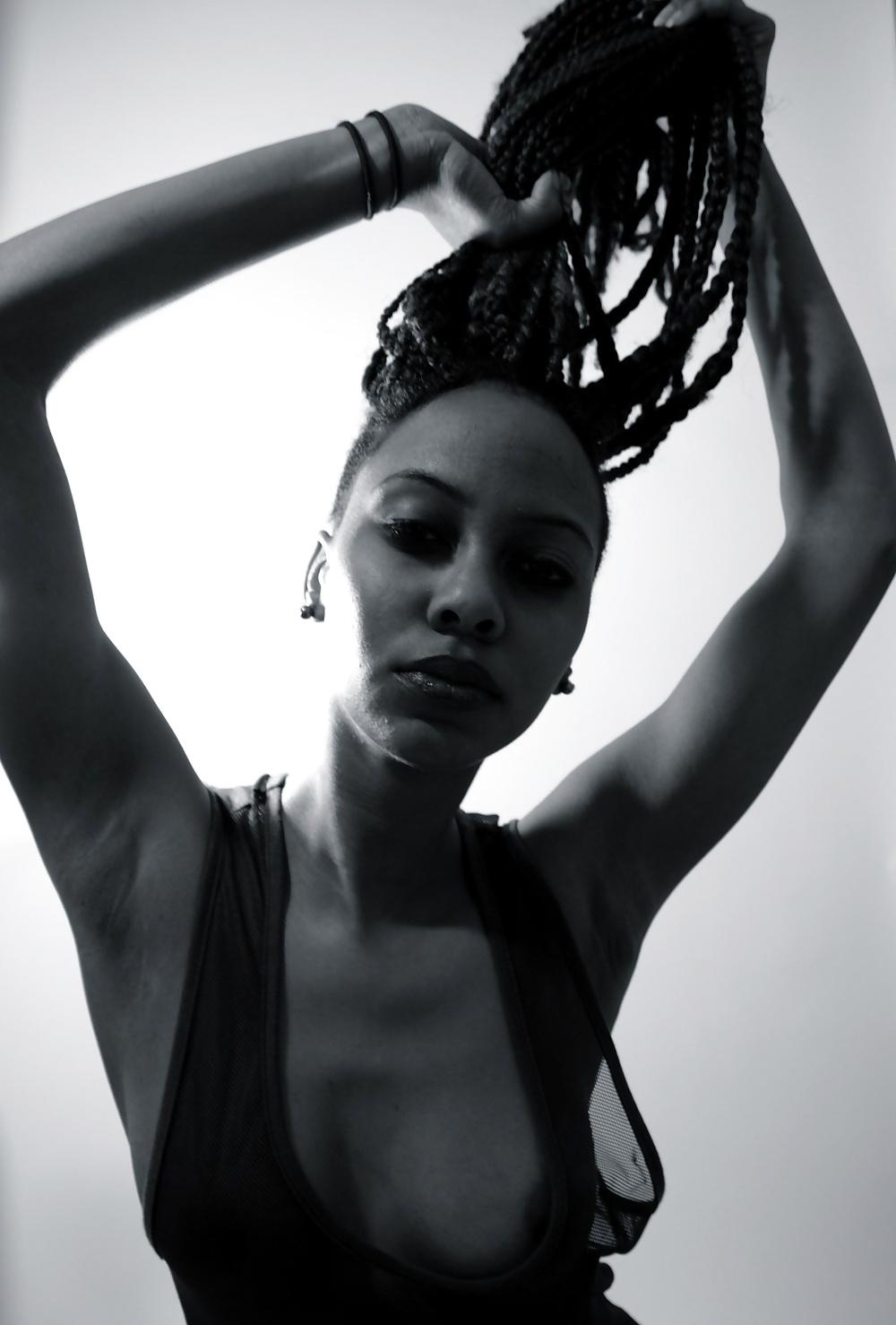 12P BLACK BEAUTIES VOL.20