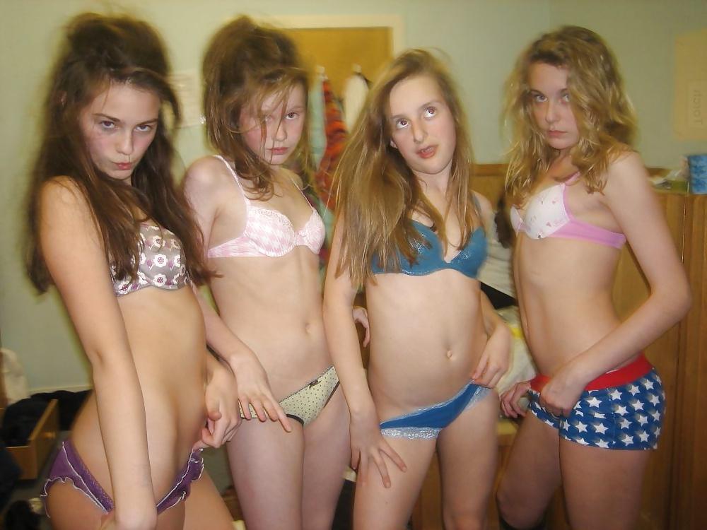 24P Amateurs in Underwear - Mojitog