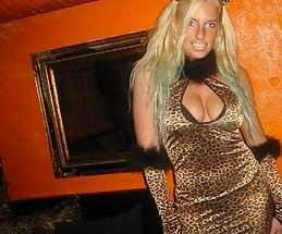 25P Danish teens & women-167-168-nude cleavage breasts touched 
