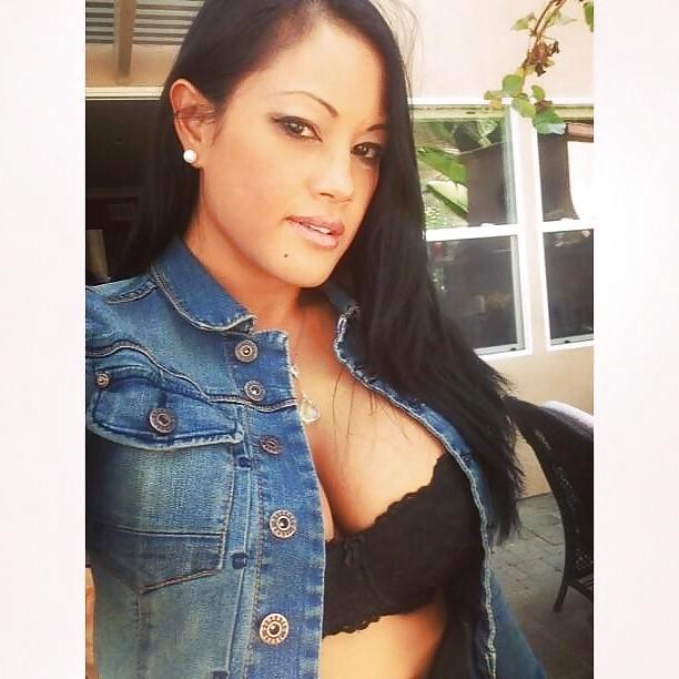 25P Maxine X (NN) Cleavage